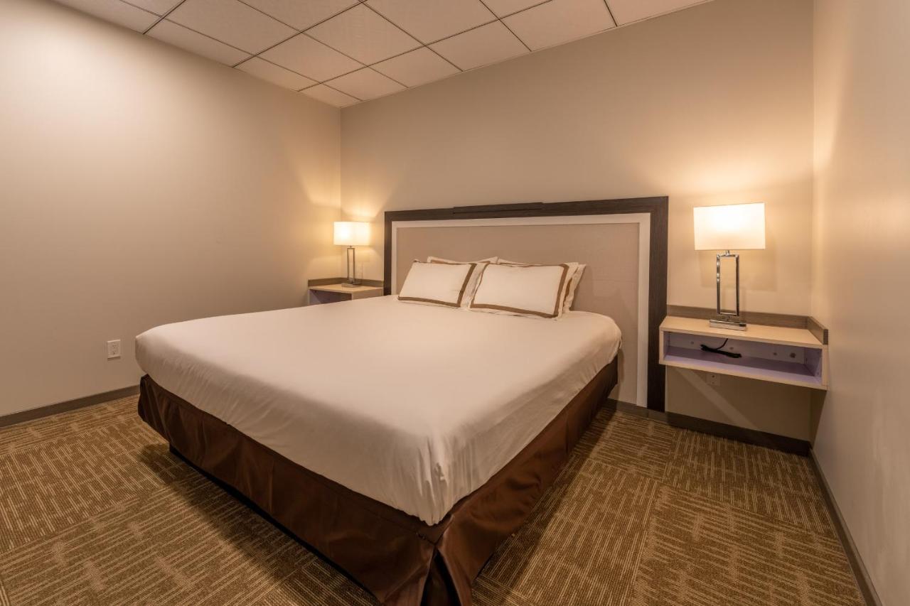 Quality Inn Sunshine Suites Terrace Exterior foto
